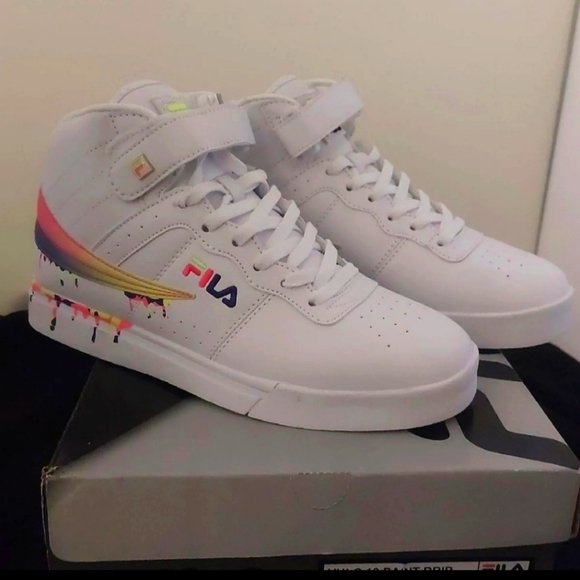 multi colored fila